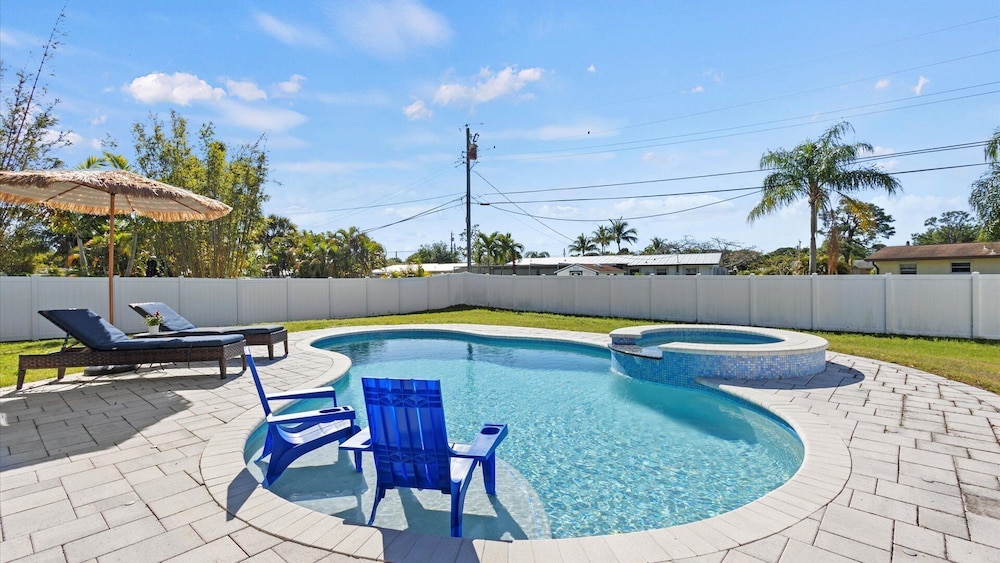 Gem of Jensen Beach