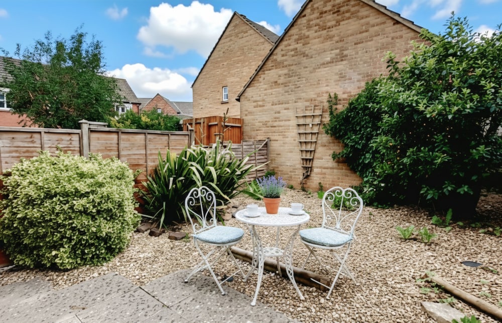 Charming 4-bedroom Stoke Gifford Retreat for 9 Guests