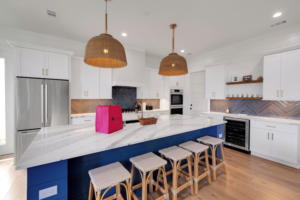 Suite Beach Tybee by Tybee Vacation Rentals
