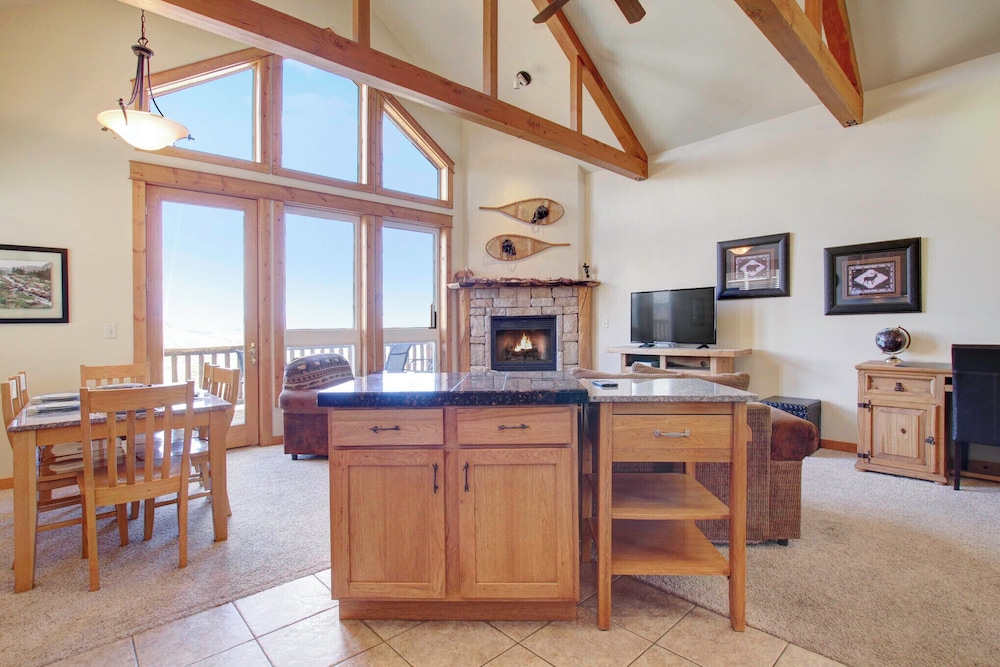 Estes Park Vacation Lodging