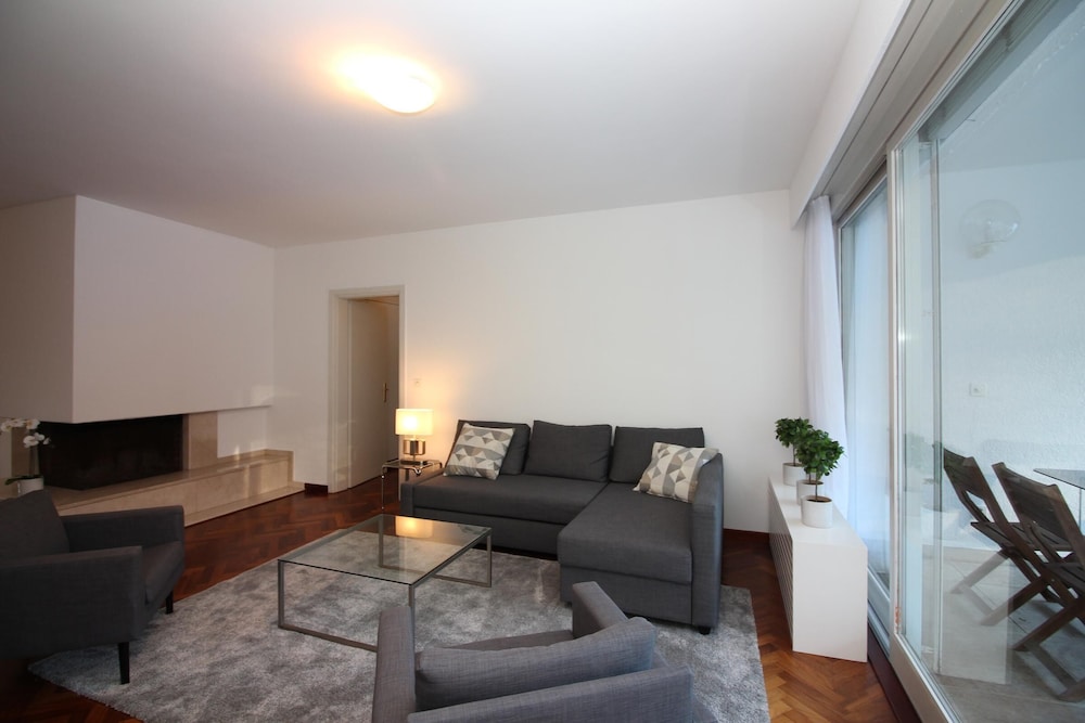 Residenza Parco Carona view 3