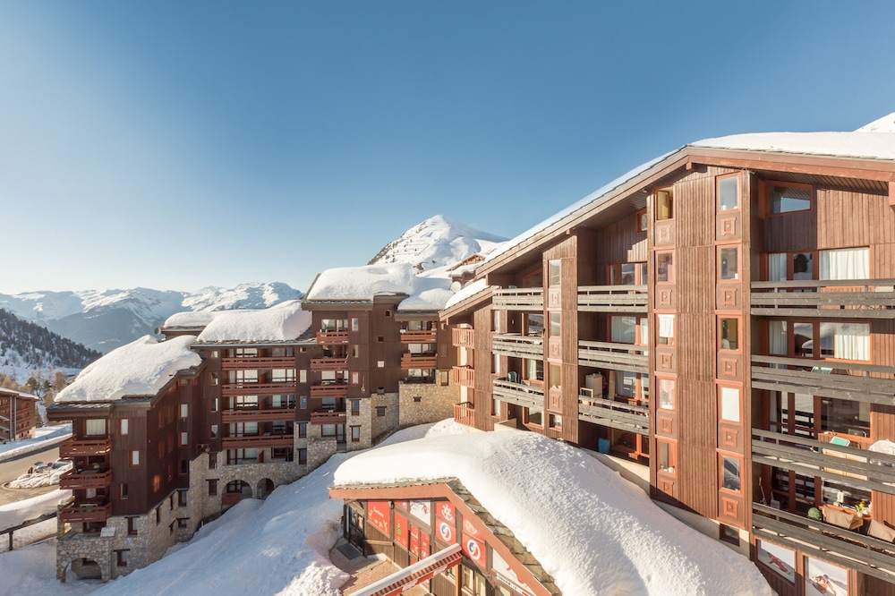 Belle Plagne Résidence Pierre & Vacances Émeraude view 3
