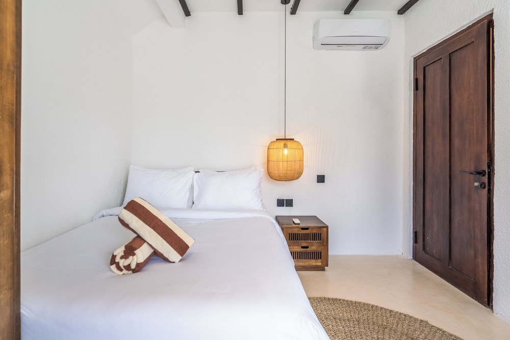 Sacred Jungle by EVDEkimi Ubud – Modern Villas and Apartments with Kitchens, Pools, & Personalized Concierge Service
