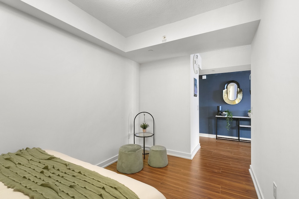 GSuite Express Downtown Toronto - Image 3