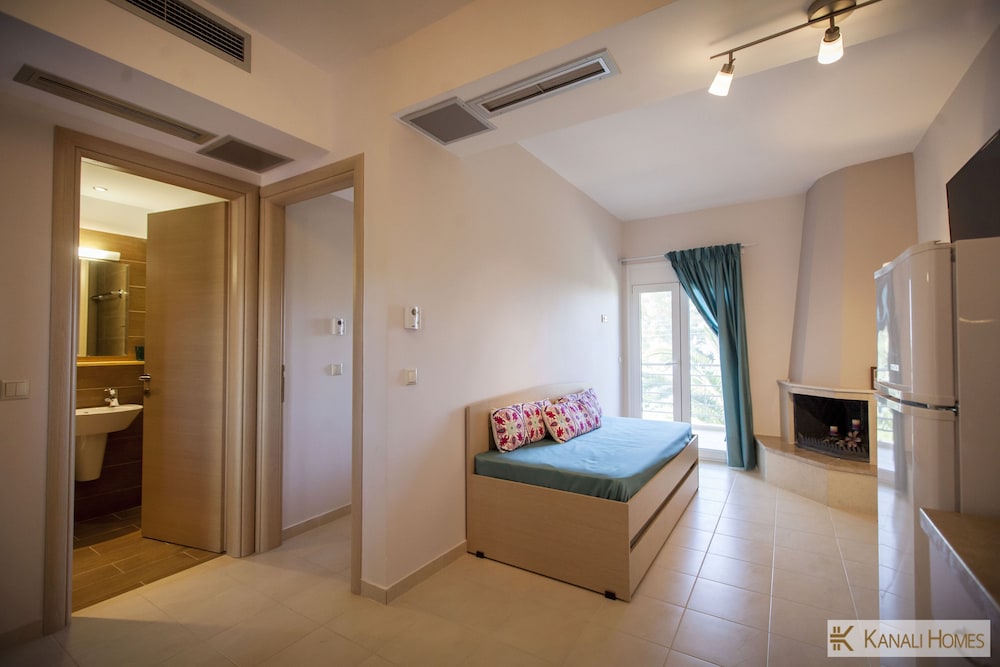 Kanali Homes - Property Image 9