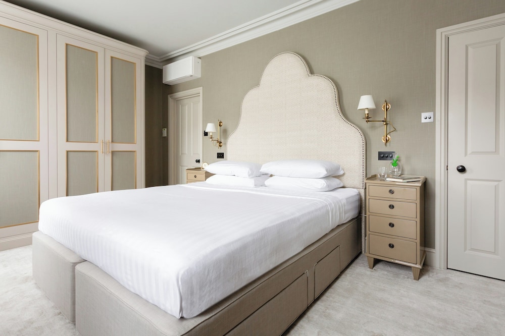 First Street III by Onefinestay