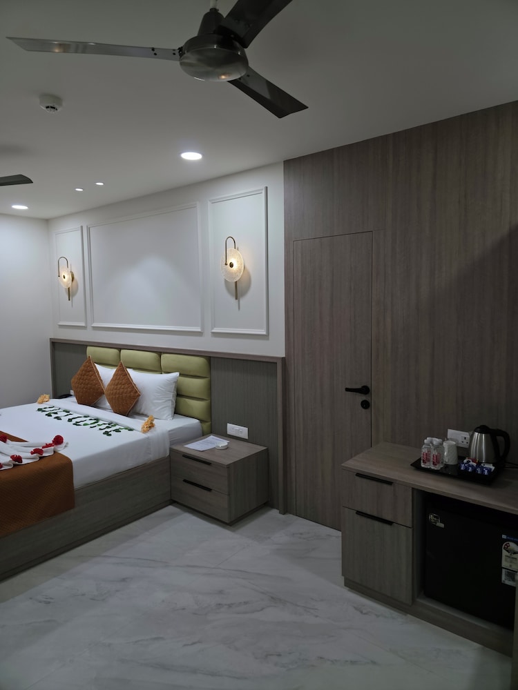 Bawa Hotel