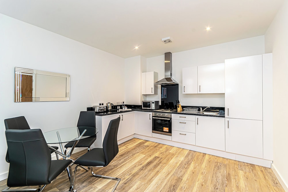 City Suites