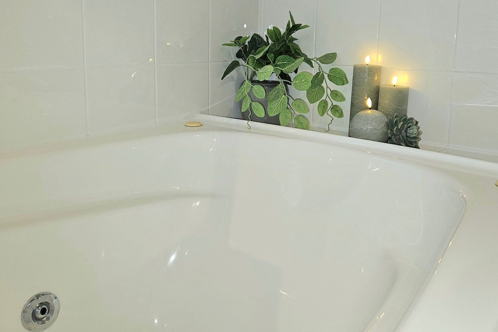 Sandstone Suites
