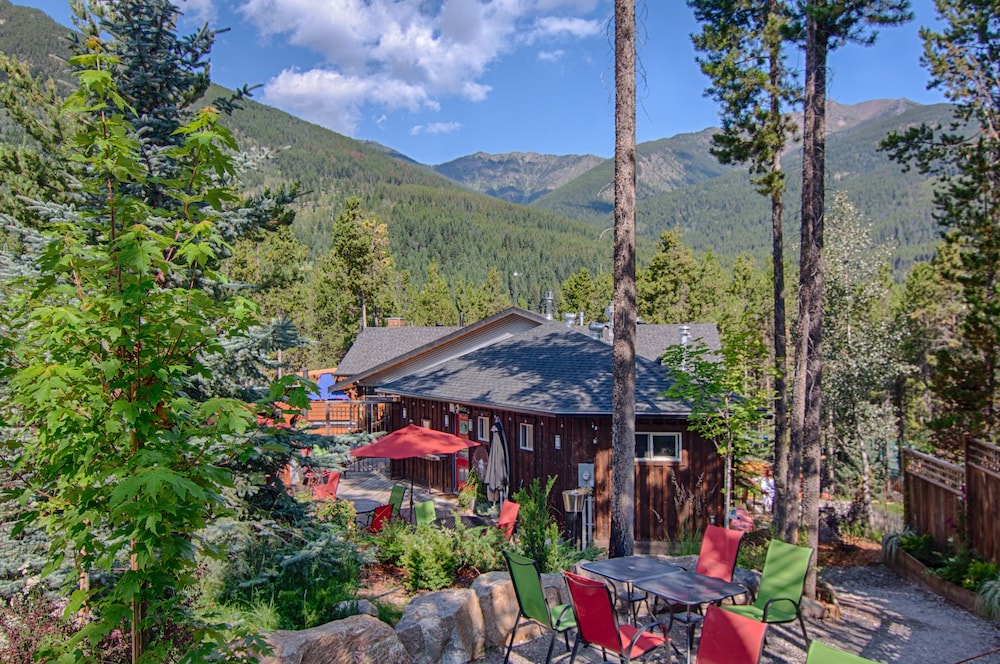 Earl Grey Lodge - Image 4
