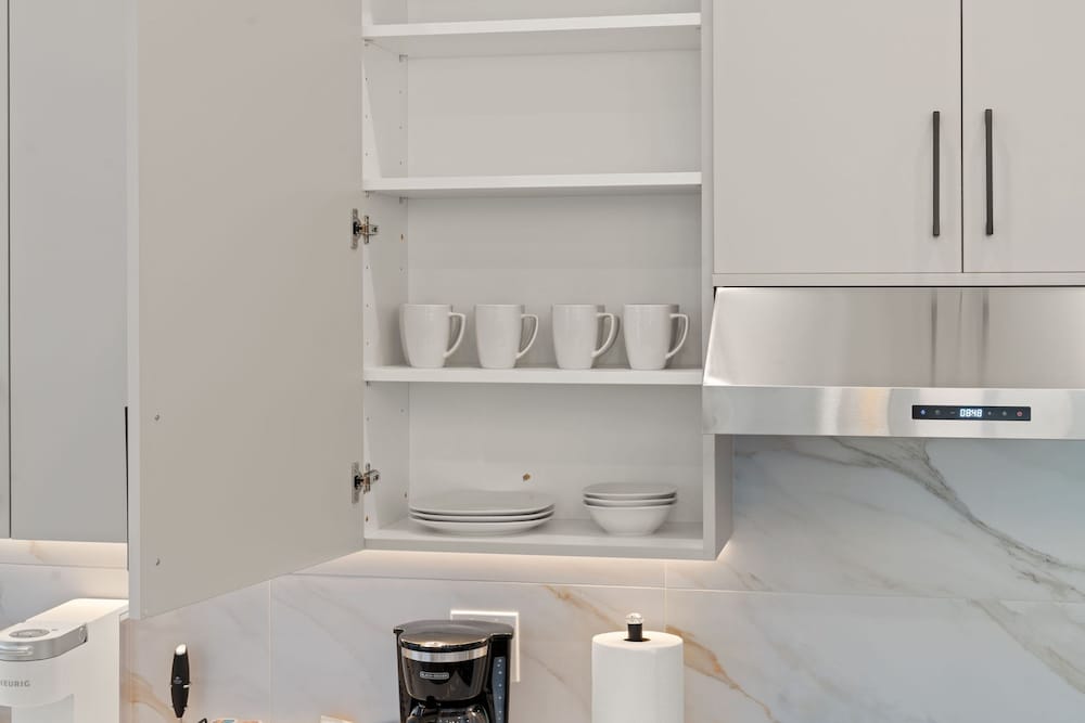 New Building in Med District - Modern 2bed 2bath