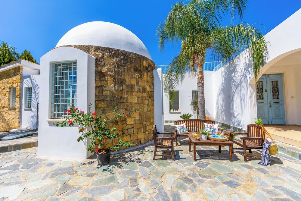 Villa Zoey