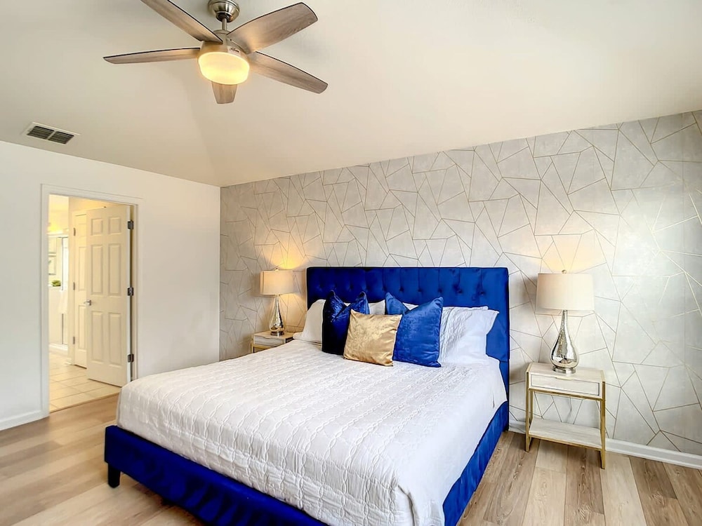 Magical Adv 5 Star Villa Movie Room Arcade Pool and More
