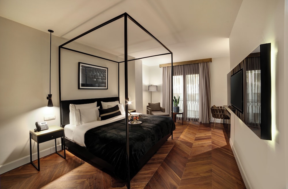 39 Kalamış Marina Oteli - Image 34