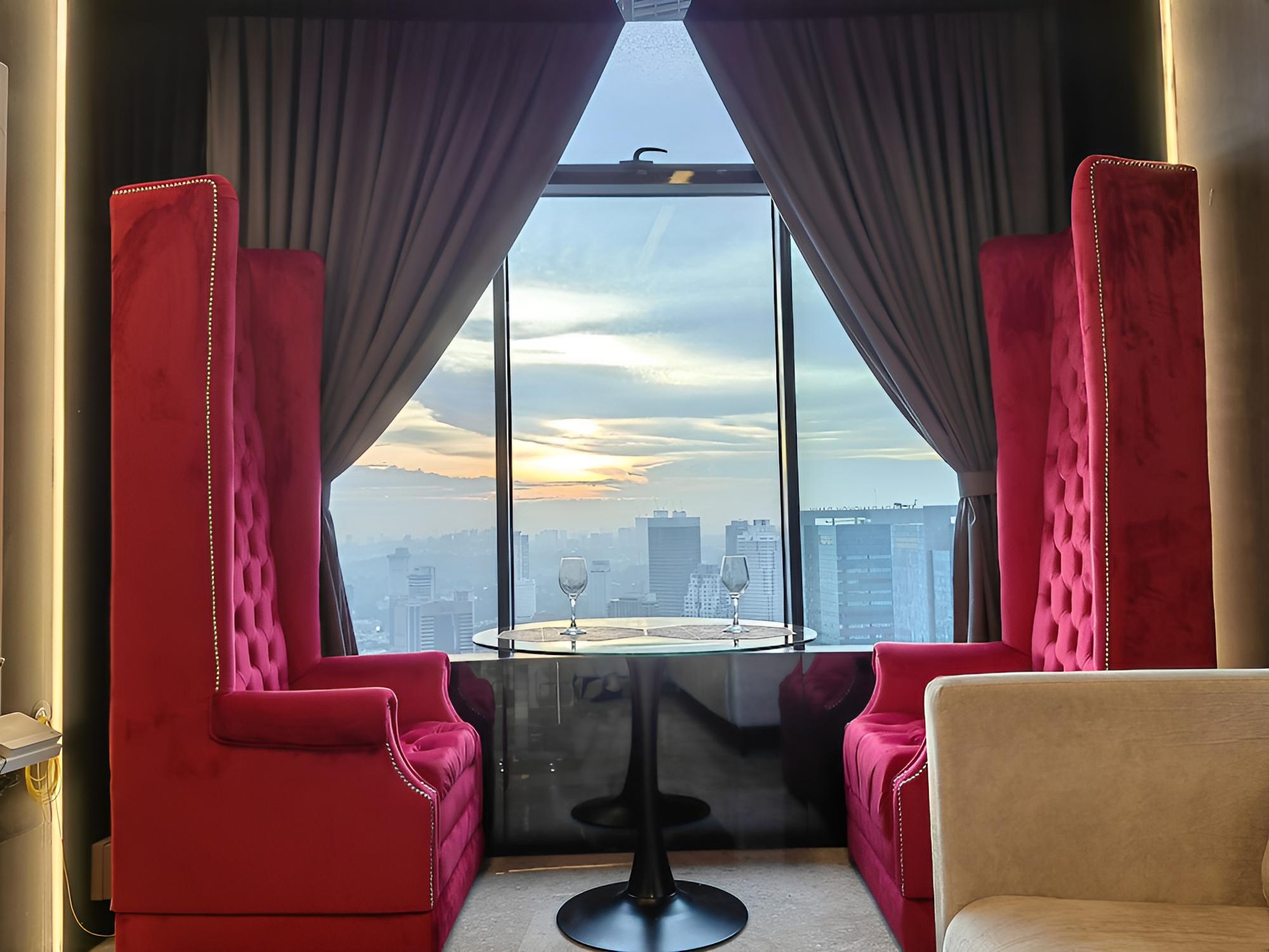 Sky Suites KLCC by Luna Suites