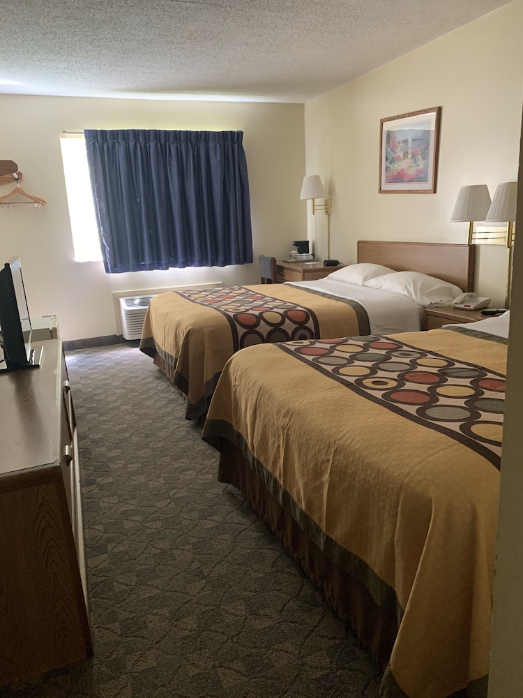 Brookshire Inn