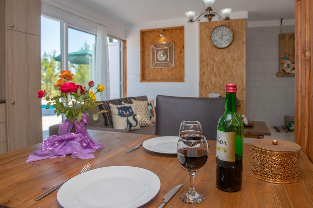 Villa Paradiso Sunset Private Pool Walk to Beach Sea Views A C Wifi - 3072