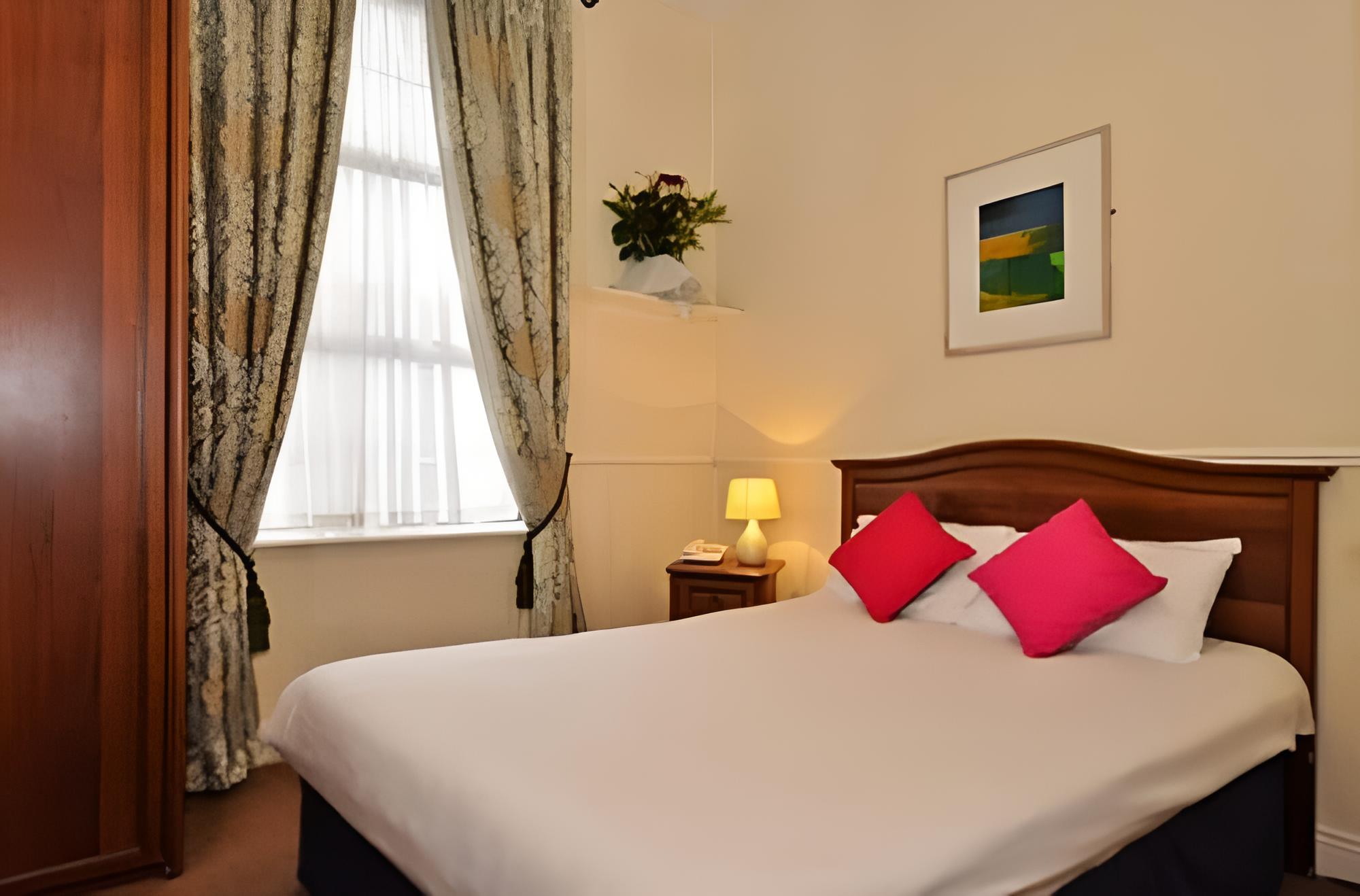 My Place Hotel