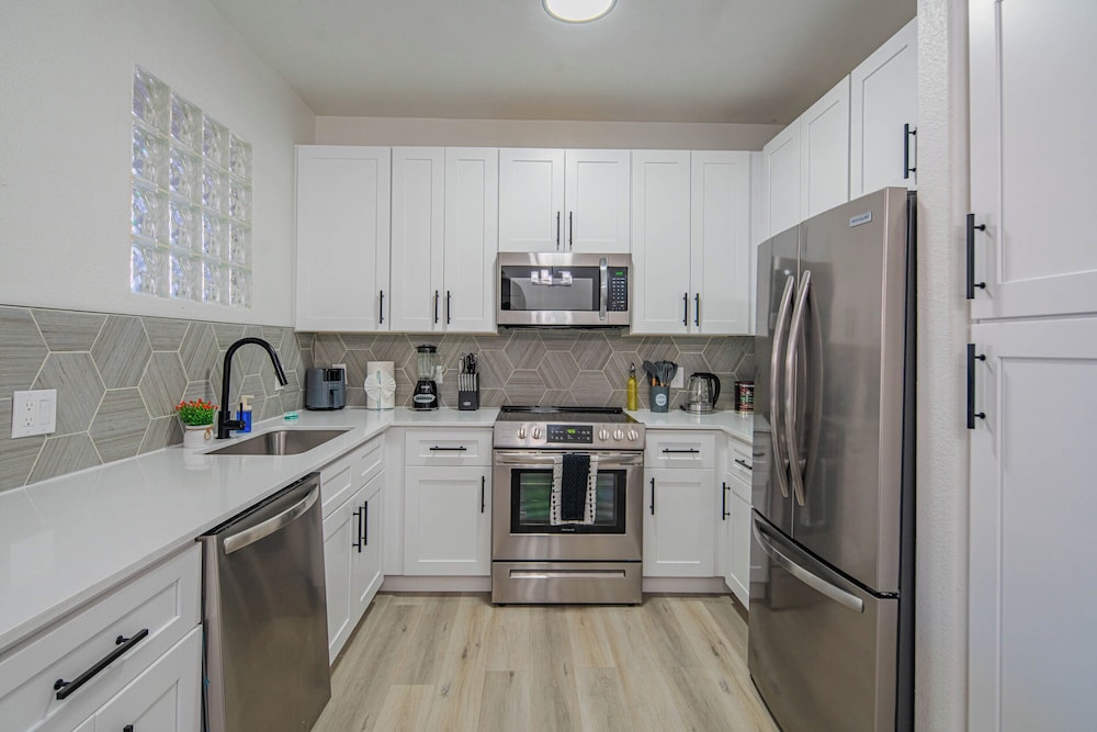 ROVE LIVING/KB - Zone
