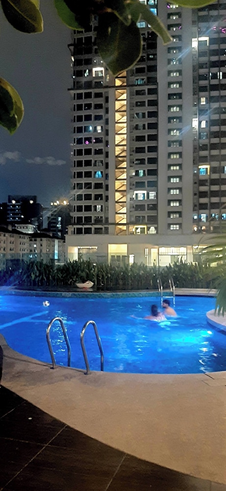 Arte Ampang Klcc 2 BR Homestay, 4-6 pax