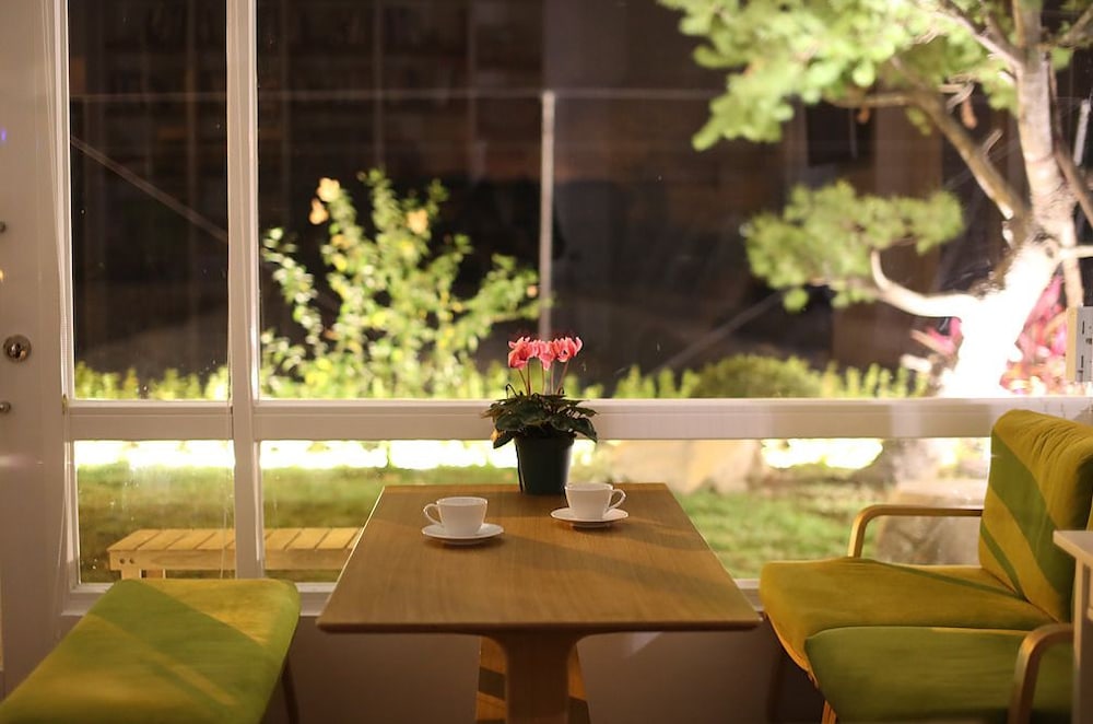 Cloud & Green Private Guest House
