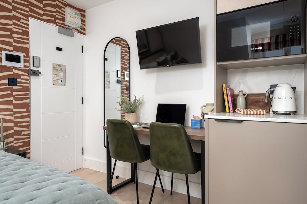 Your Apartment - Camden