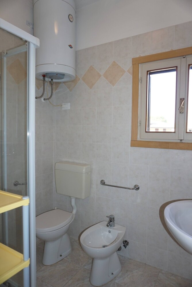 Comfy Villa With Pool and Barbecue view 4