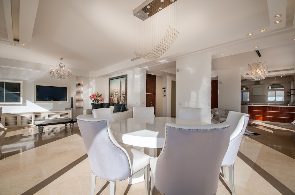 Luxurious Villa with great location, photo 43