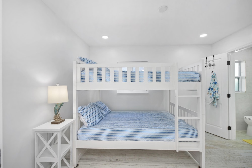 Coconut Villa A
