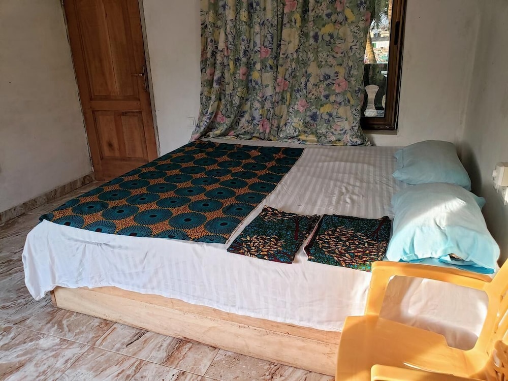 Scorpion Hill Lodge - Hostel view 2