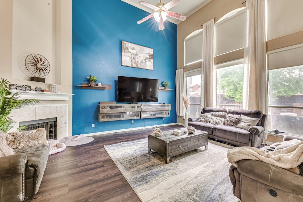 Shop, Play & Explore: Family Home in Allen