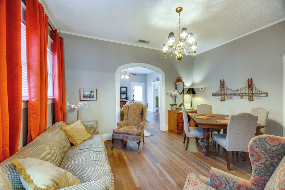 'hickory Hill House' < 1 Mi to Downtown Texarkana!