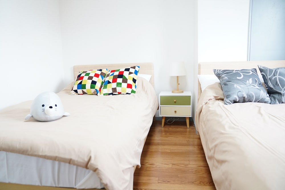 Metro Daikoku Apartment