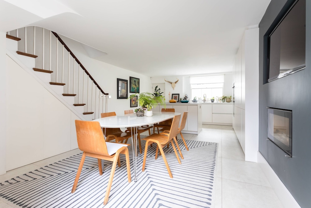 Gladstone Street by Onefinestay