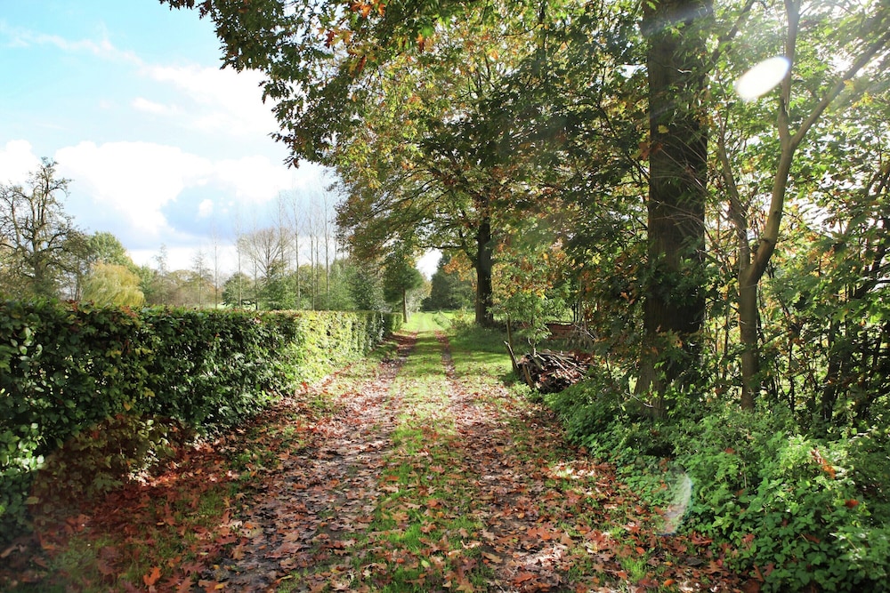 Coachman's House Near Roermond With Garden view 5