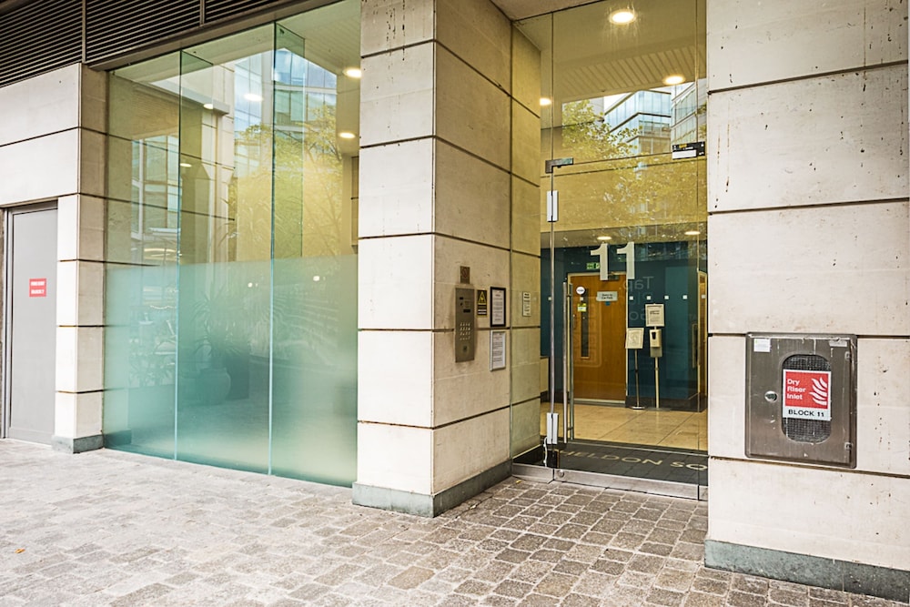Convenient Urban Pad in Paddington