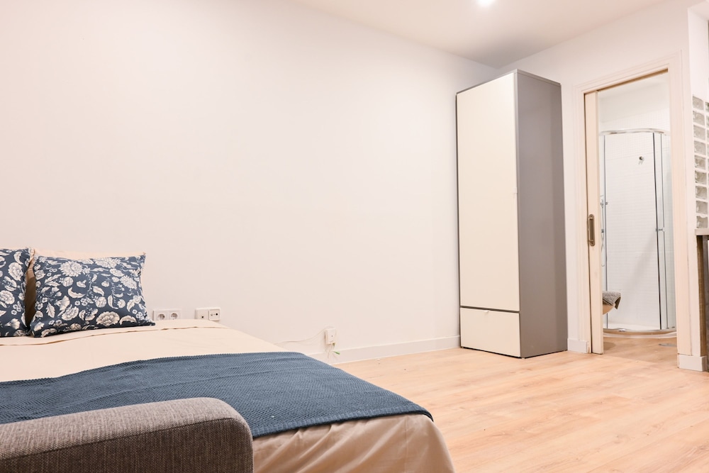 M Slo160 Lindo Estudio en Barrio Justicia