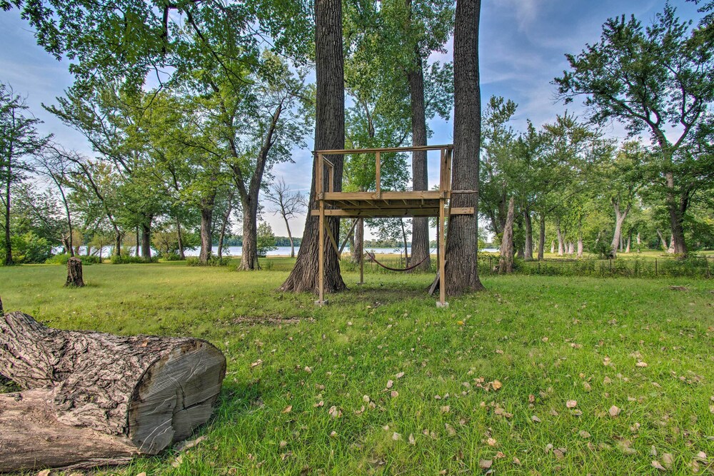 Cozy Riverfront Getaway: Fishing On-site! - Property Image 9