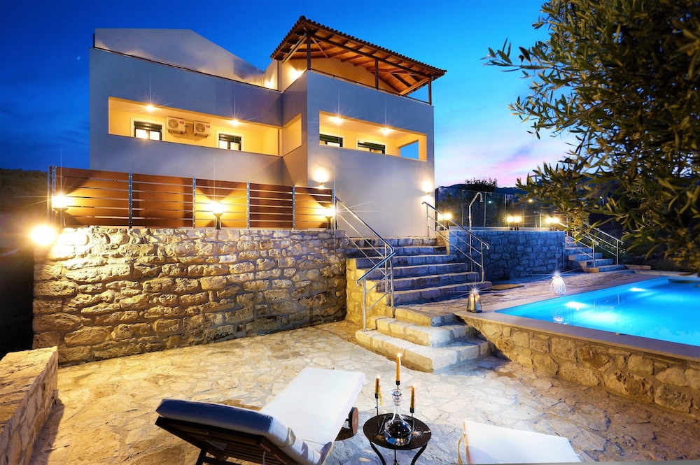 disCrete Villa Lappa