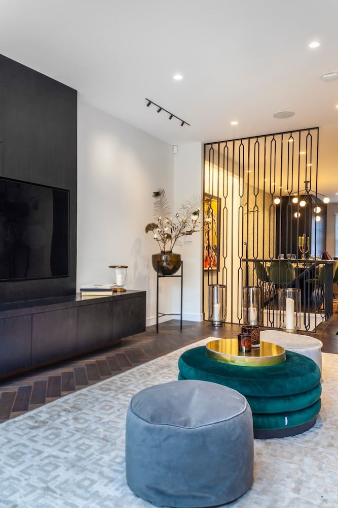 Luxury 3 BDR House With Garden Next to Battersea Park