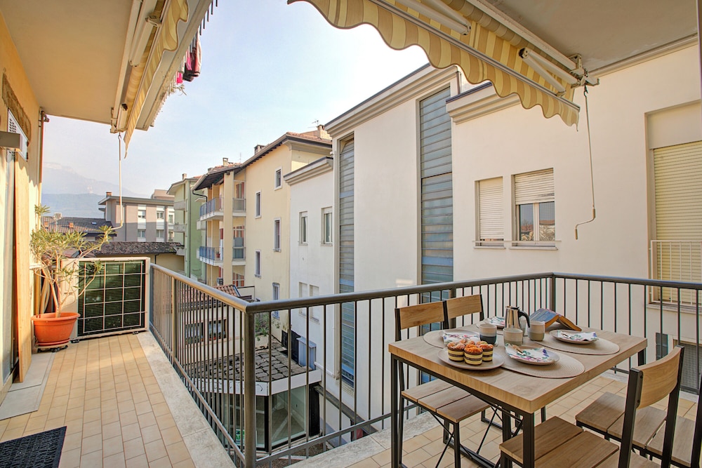 Quiet Oasis In Riva Heart
