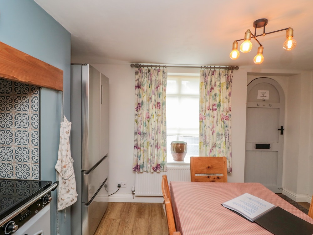 5 Rosedale Abbey