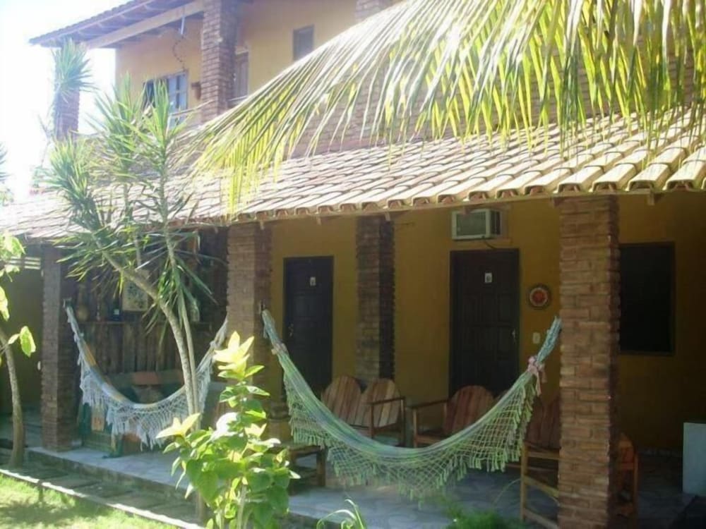 POUSADA ÁGUA DE COCO