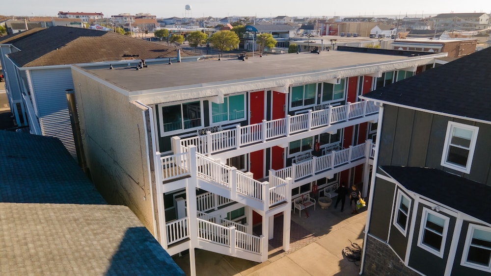 Seaside Sands Inn view 4
