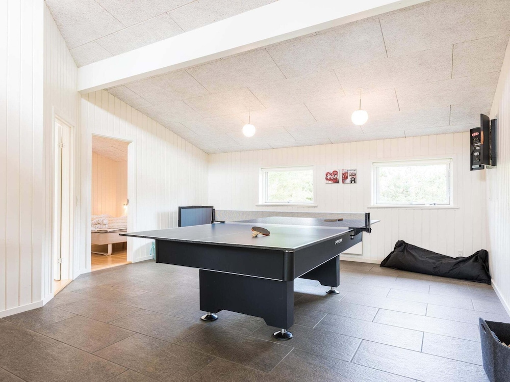 8 Person Holiday Home in Blavand