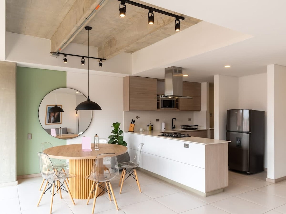 Charming 3BR in Laureles Medell n