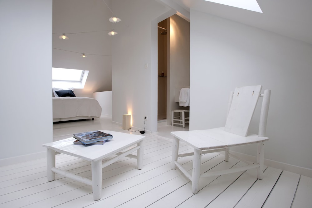 La Maison Haute Guest House