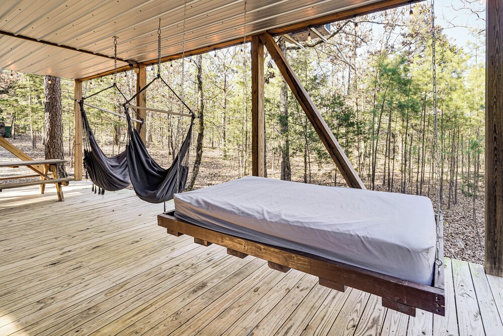 'bluebird Treehouse' Near Kiamichi Mtns w/ Hot Tub