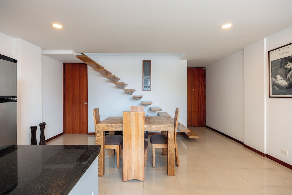 Apartamentos SETAI