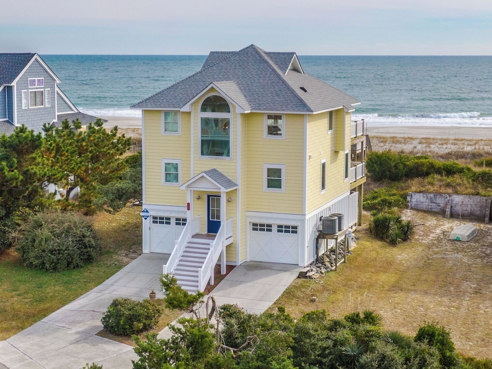 C-Maid by Topsail Realty